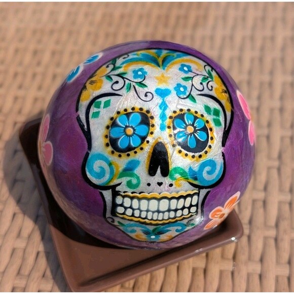 Pier 1 Day of the Dead Sugar Skulls LOT OF 8 Decorative Balls Halloween Skulls - Picture 10 of 13